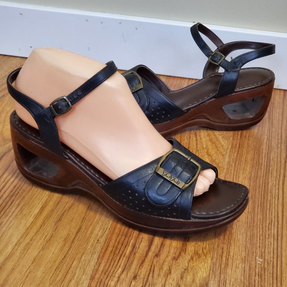 YoYos Shoes Vtg 97s 1980s Yoyos Boho Hippie Cut Out Wedge Heel